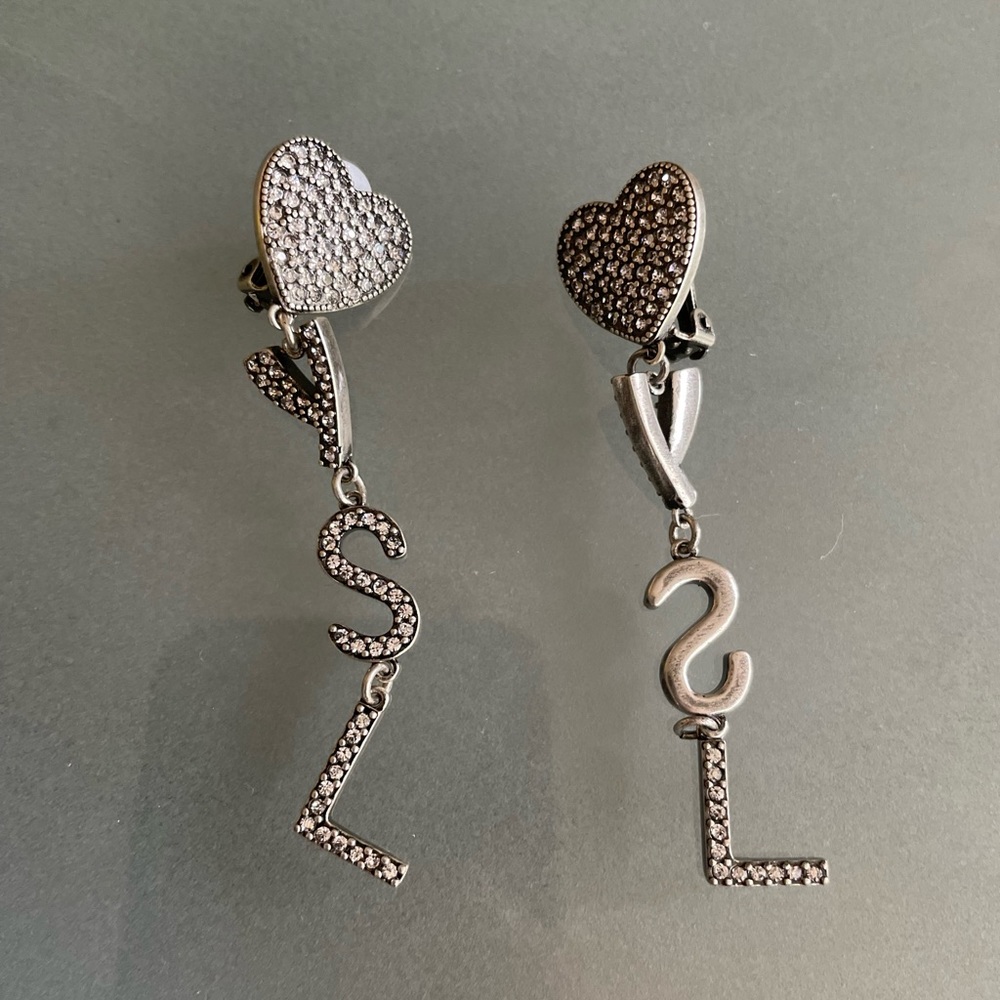 Letter logo drop crystal heart earrings y s l